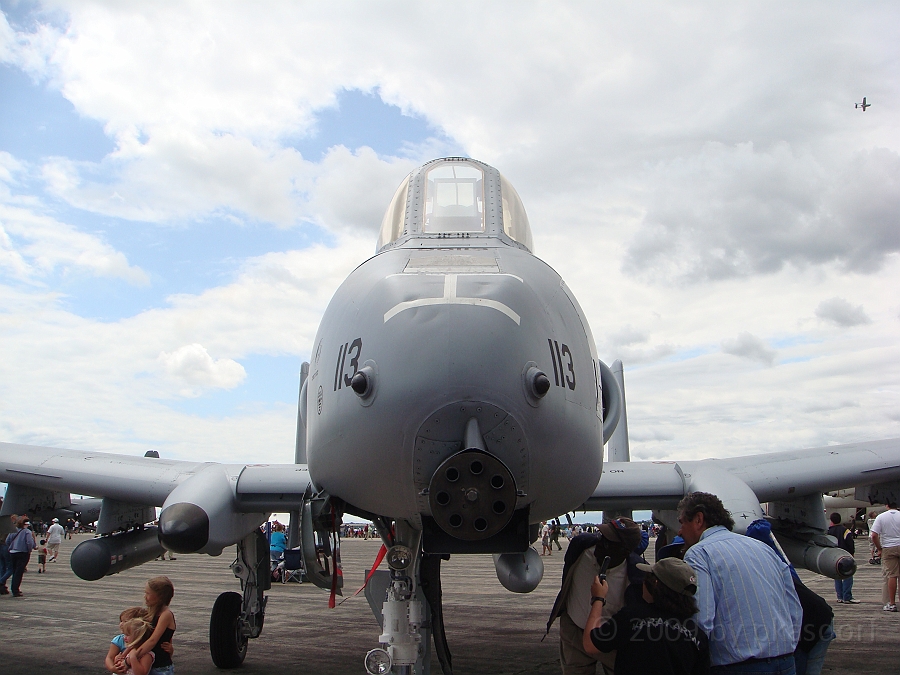 Willow Run Airshow [2009 July 18] 036.JPG - Scenes from the Thunder Over Michigan Air Show at Willow Run Airport